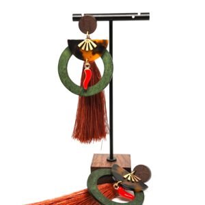 Auskarai „Kutas“ – Šviesiai rudi