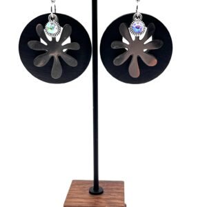 Auskarai „Juodoji magija“